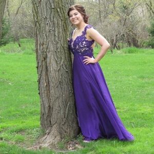 Purple lace prom dress!